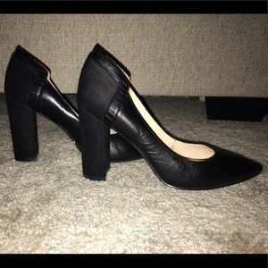 Black NINE WEST pumps/heels